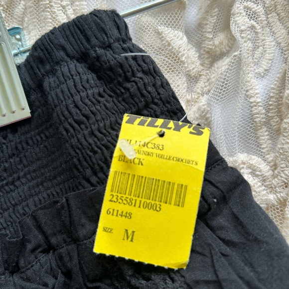 Hippie Laundry Voille Crochet White Bohemian Hippie Mini Skirt NWT Tilly's - Picture 2 of 5